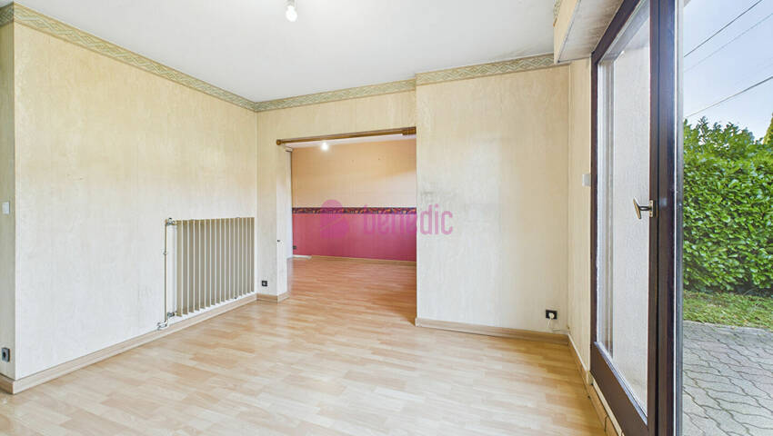 59356318f - Attribut alt par défaut.