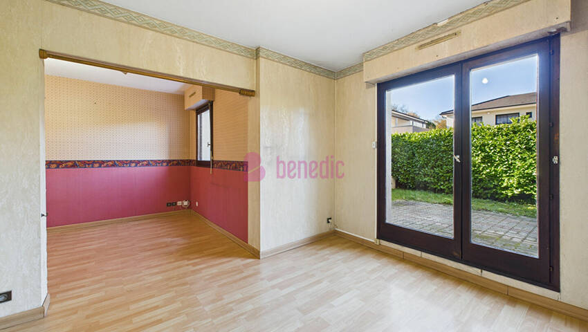 59356318g - Attribut alt par défaut.