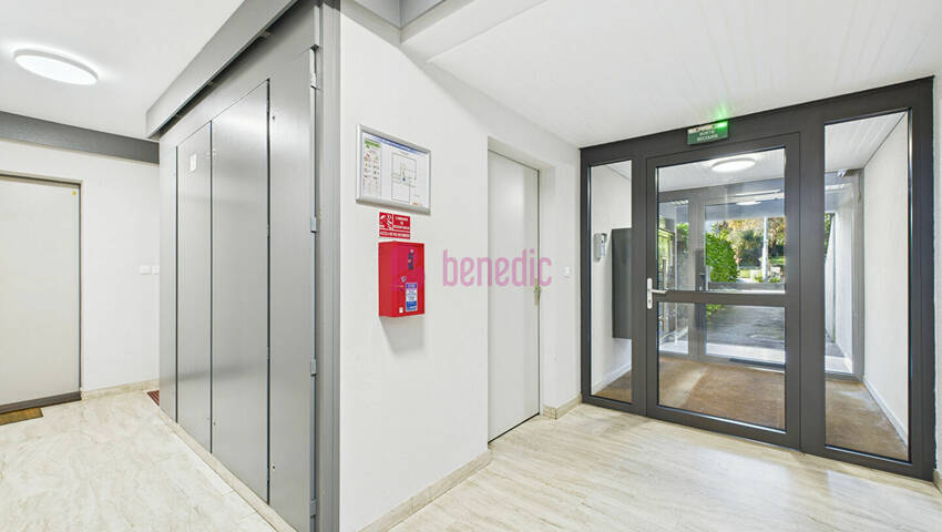 59356318j - Attribut alt par défaut.