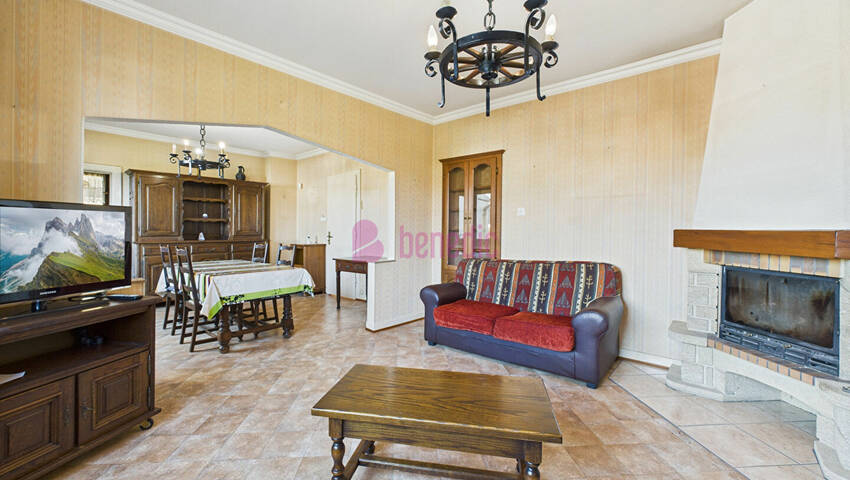 59352024d - Attribut alt par défaut.