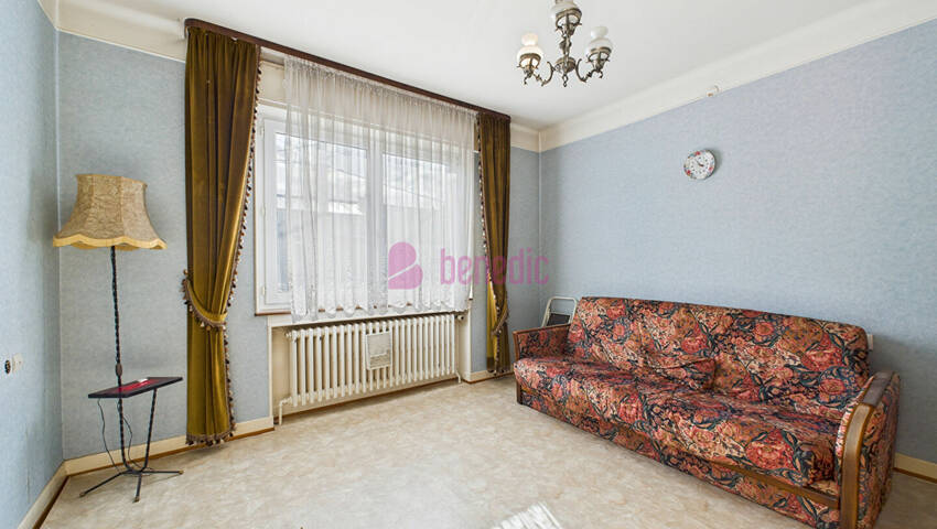 59352024j - Attribut alt par défaut.