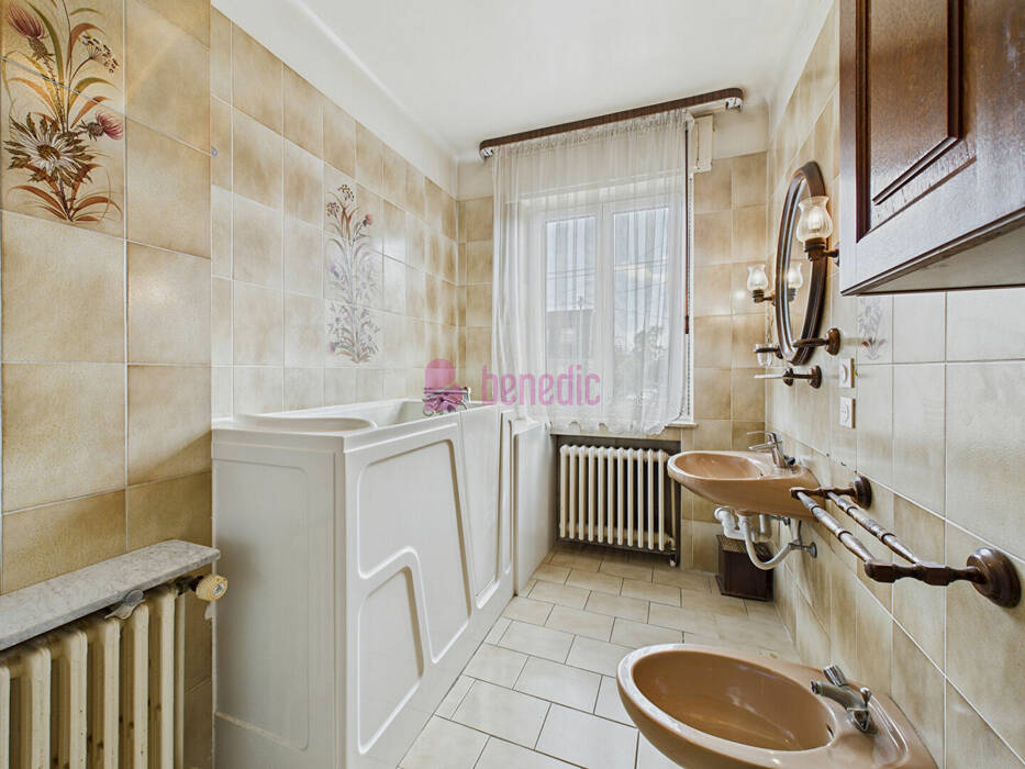 59352024k - Attribut alt par défaut.