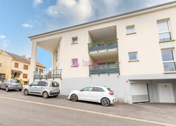 57763469a - Attribut alt par défaut.