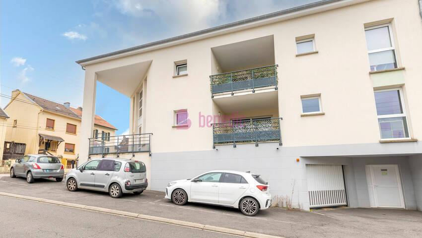 57763469a - Attribut alt par défaut.