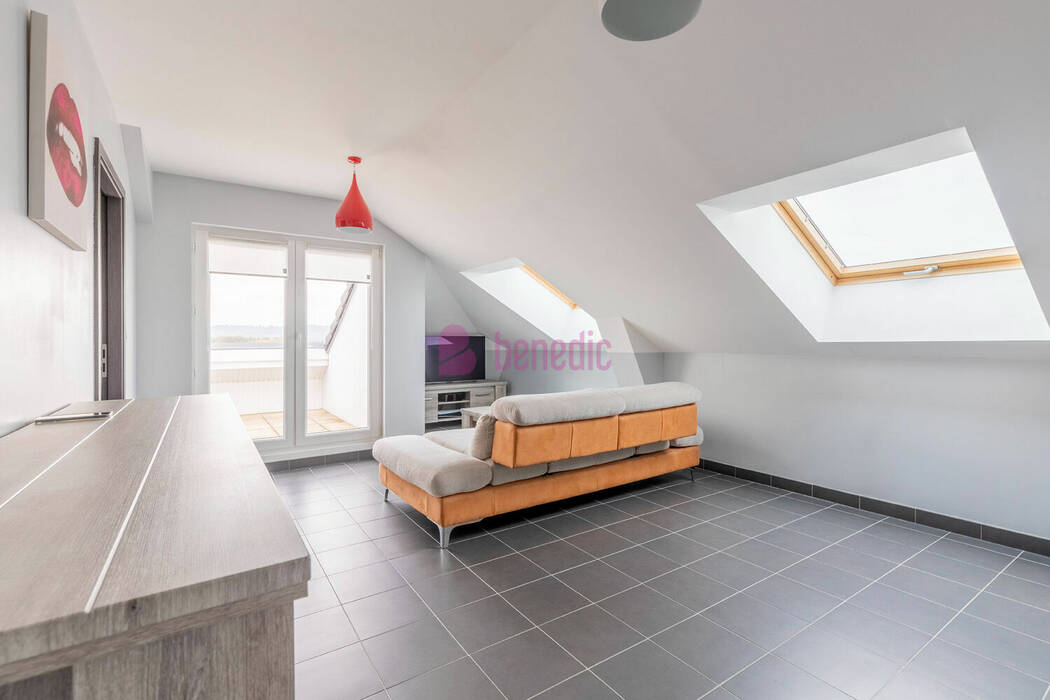 57763469e - Attribut alt par défaut.