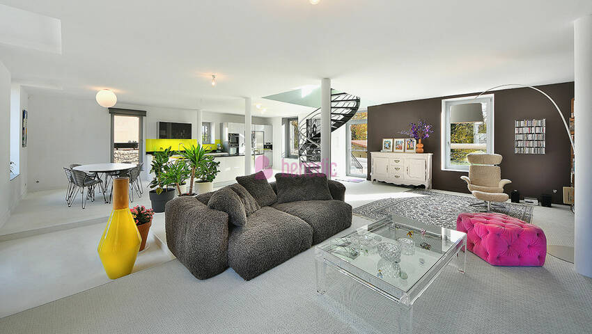 59433362c - Attribut alt par défaut.