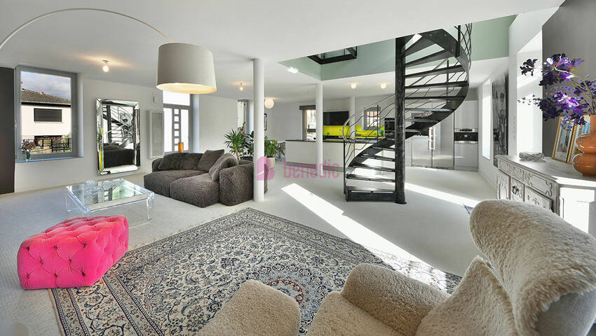 59433362d - Attribut alt par défaut.