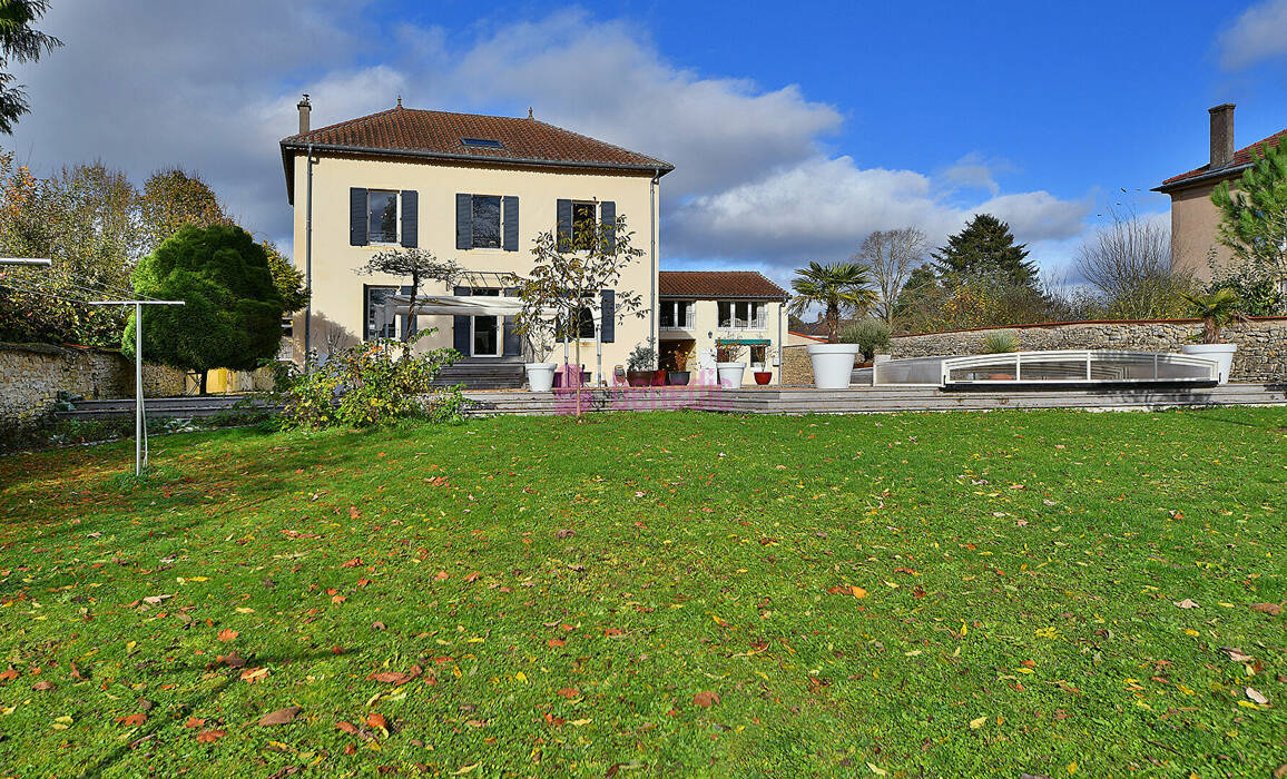 59433362g - Attribut alt par défaut.