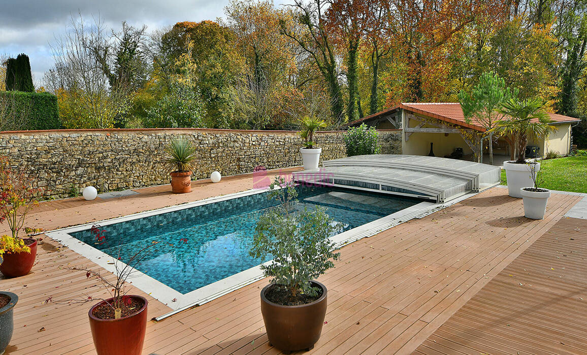 59433362l - Attribut alt par défaut.