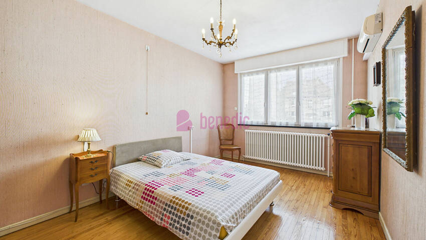 59374115f - Attribut alt par défaut.