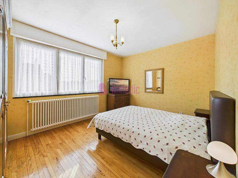 59374115g - Attribut alt par défaut.