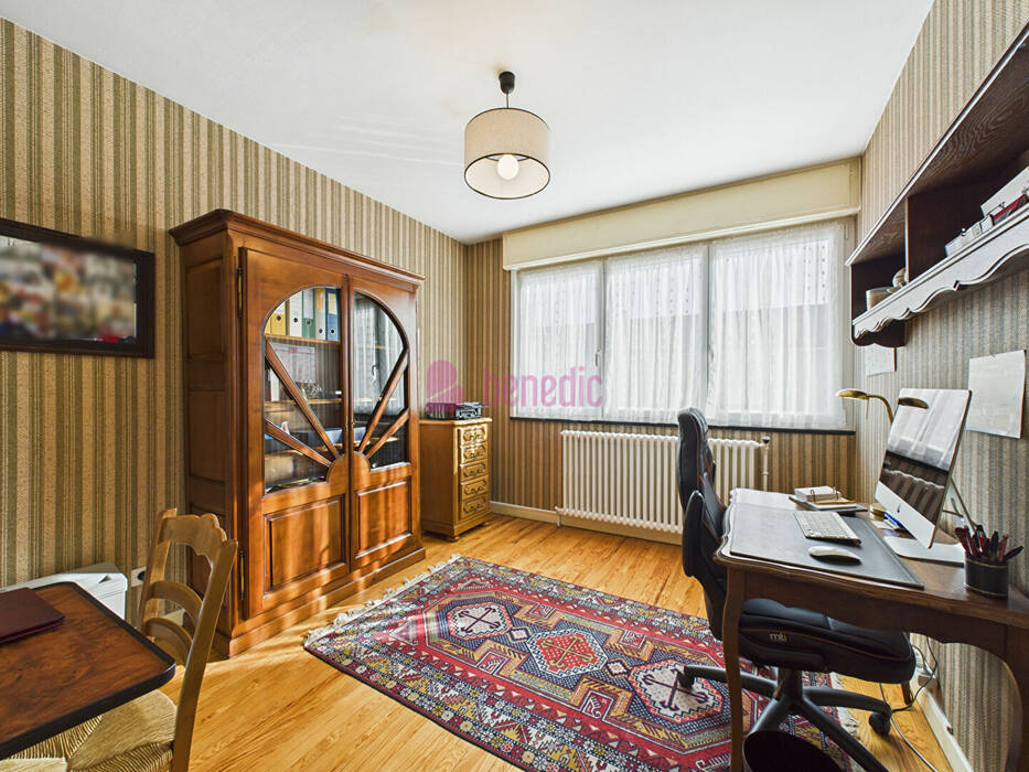 59374115h - Attribut alt par défaut.