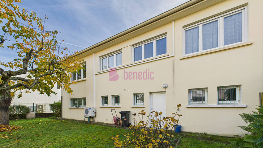 59374115p - Attribut alt par défaut.