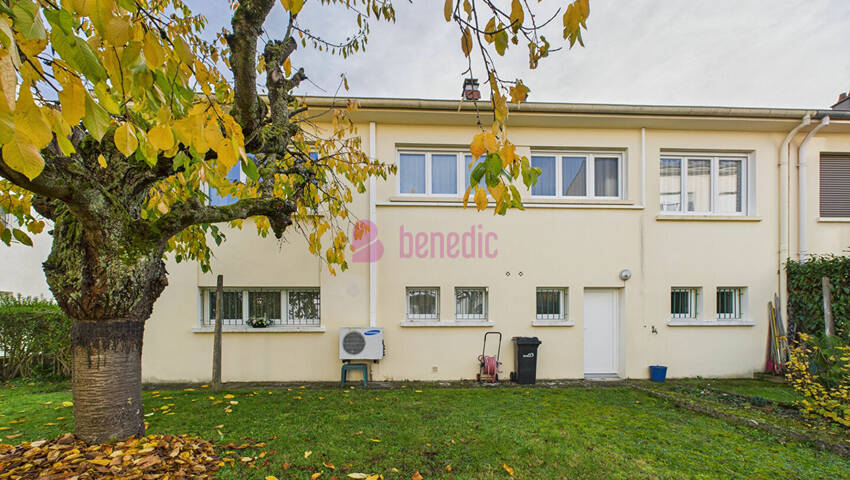 59374115q - Attribut alt par défaut.