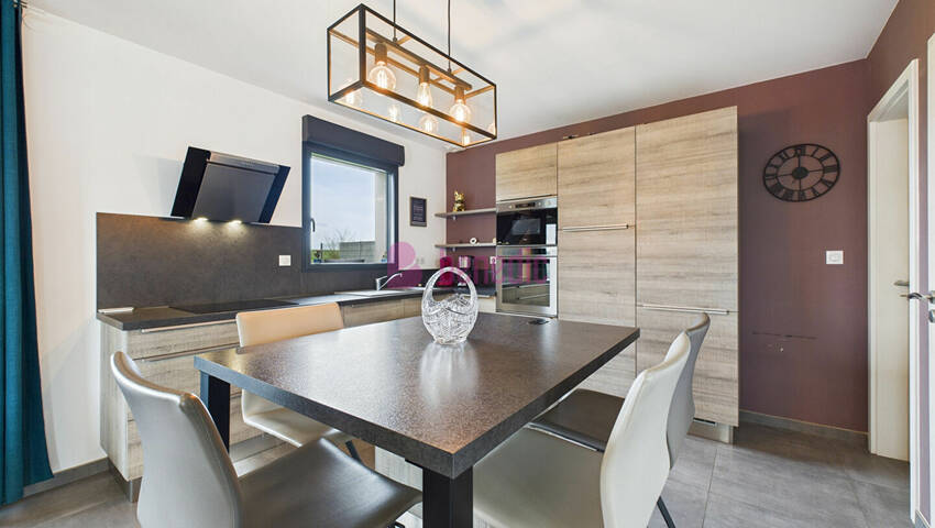 59165127d - Attribut alt par défaut.