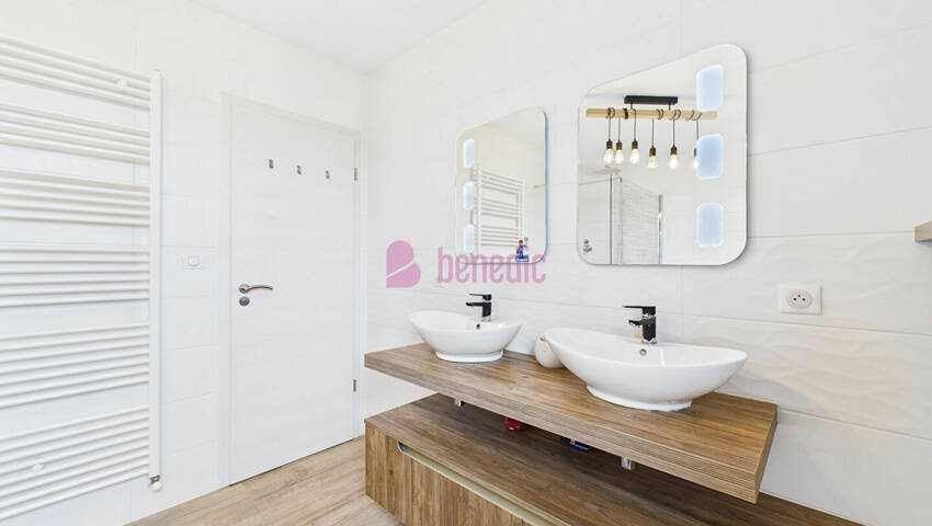 59165127k - Attribut alt par défaut.