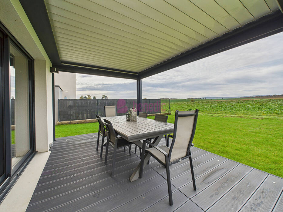 59165127l - Attribut alt par défaut.