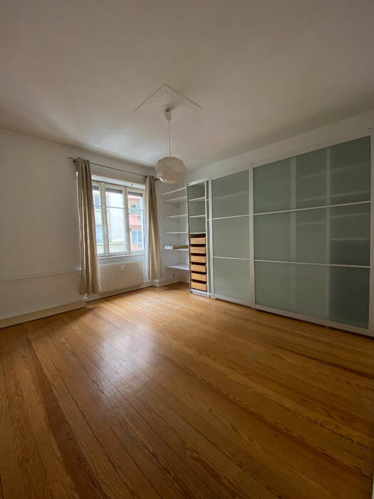 59200369d - Attribut alt par défaut.