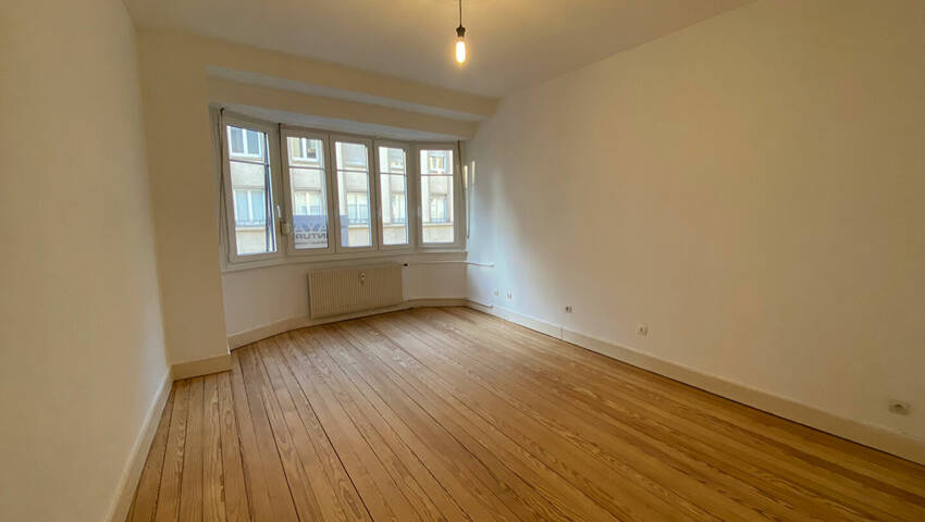 59200369a - Attribut alt par défaut.