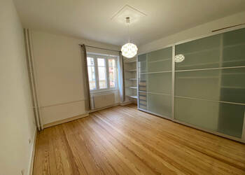 59200369c - Attribut alt par défaut.