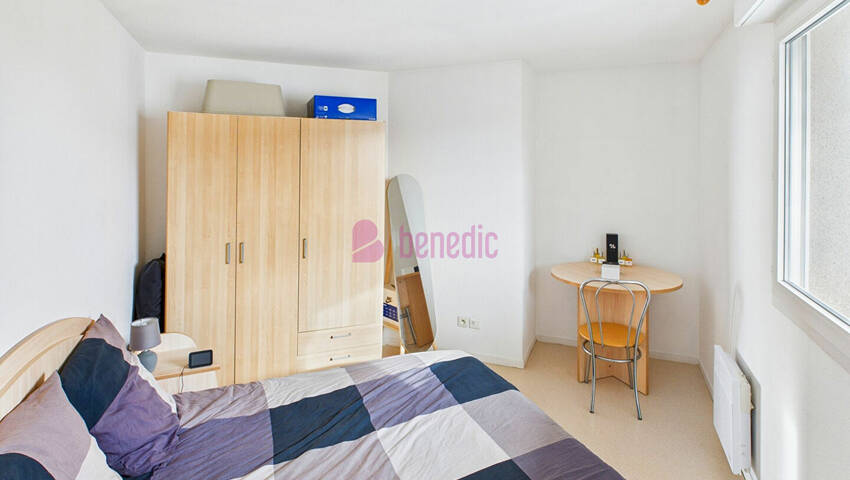 59440304h - Attribut alt par défaut.