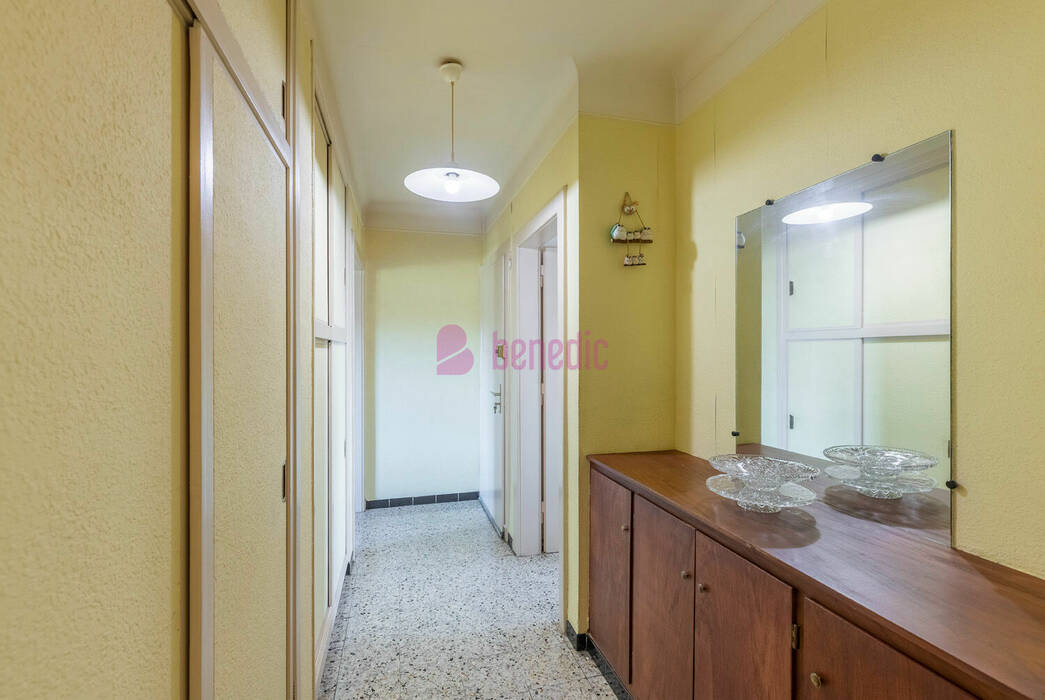 59414148d - Attribut alt par défaut.