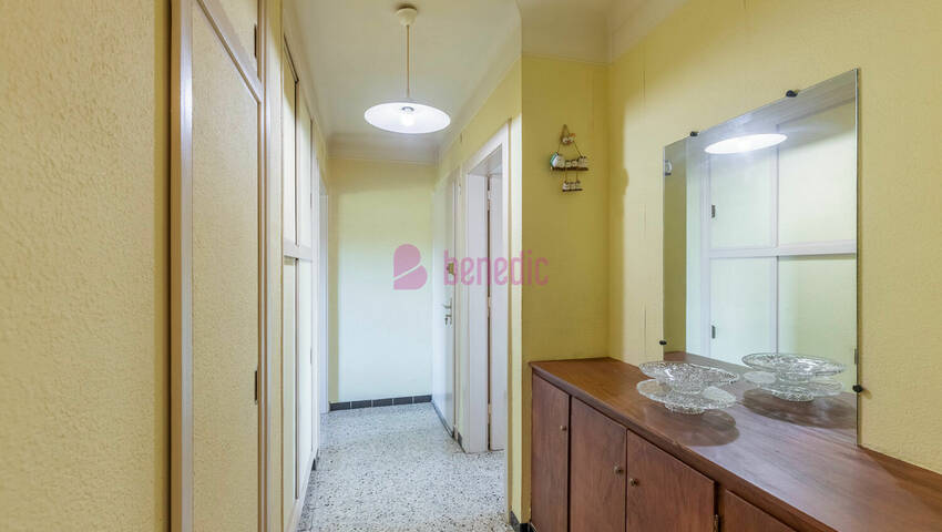 59414148d - Attribut alt par défaut.