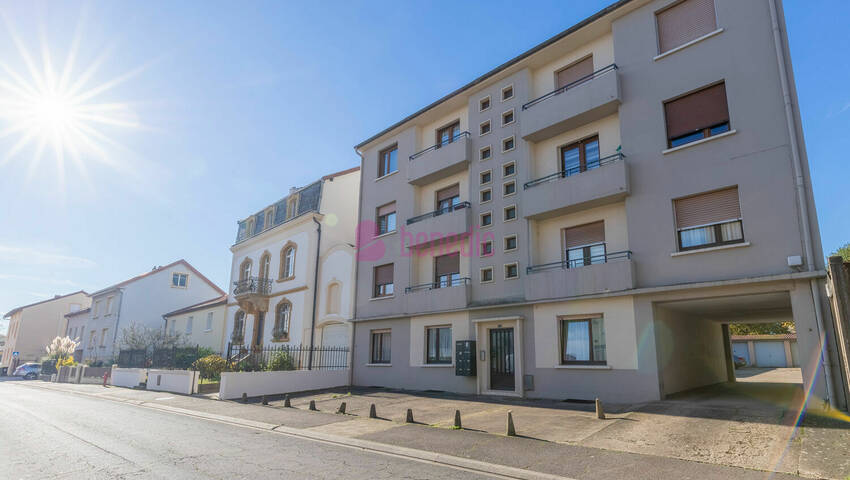 59414148m - Attribut alt par défaut.