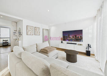 59419920a - Attribut alt par défaut.