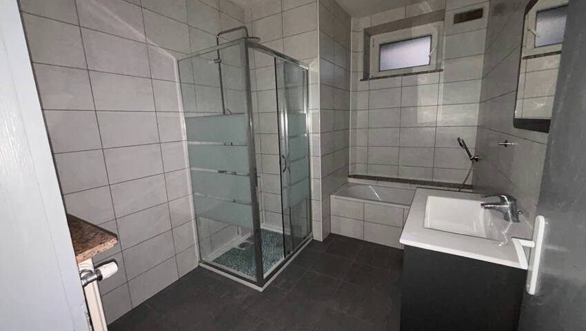 59480311h - Attribut alt par défaut.