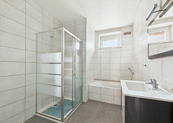 59480311c - Attribut alt par défaut.