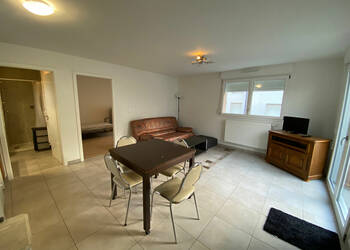 59436733b - Attribut alt par défaut.