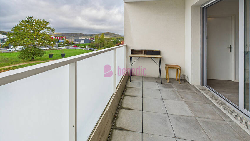 59481539f - Attribut alt par défaut.