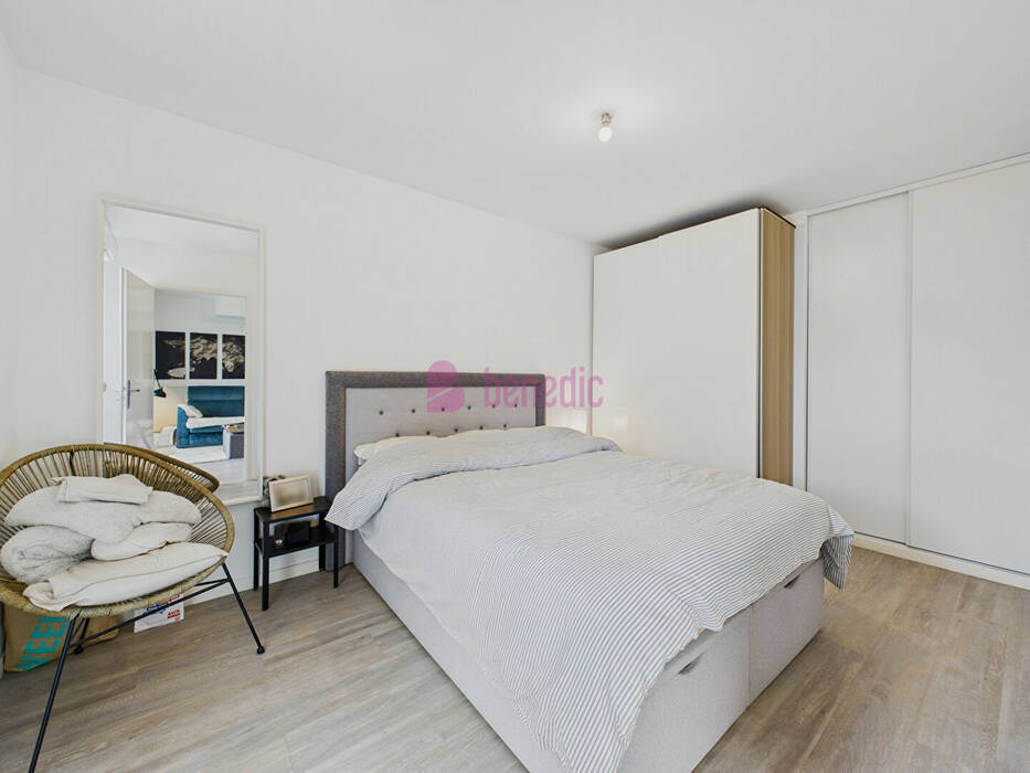 59481539g - Attribut alt par défaut.