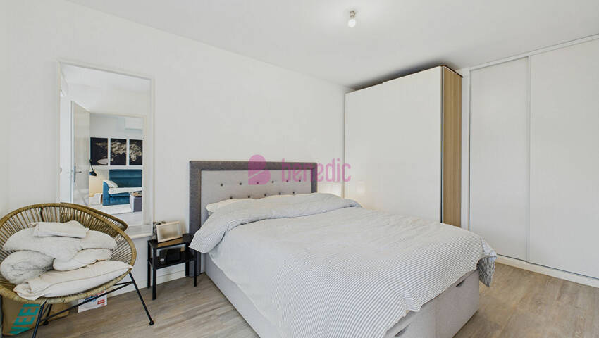 59481539g - Attribut alt par défaut.