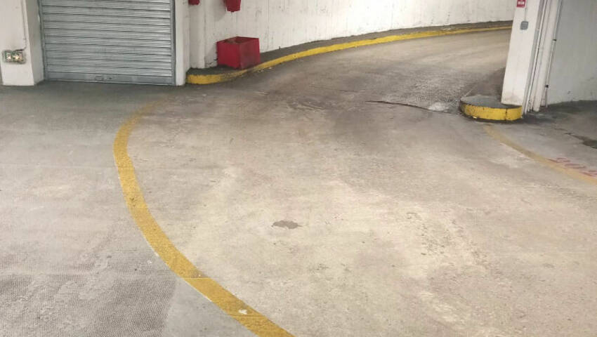 59492027c - Attribut alt par défaut.