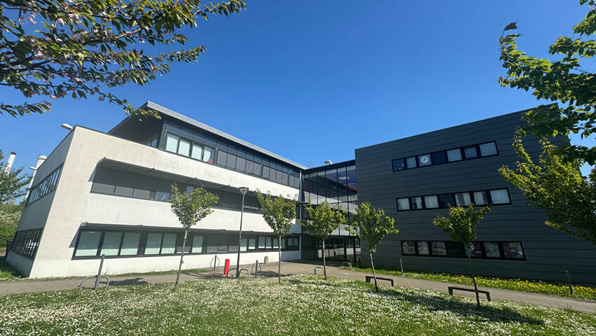 59487820a - Attribut alt par défaut.