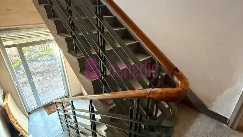 55594550j - Attribut alt par défaut.