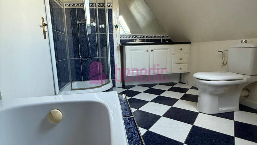 55594550m - Attribut alt par défaut.