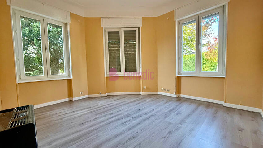 55594550u - Attribut alt par défaut.