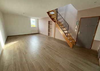 59480673b - Attribut alt par défaut.