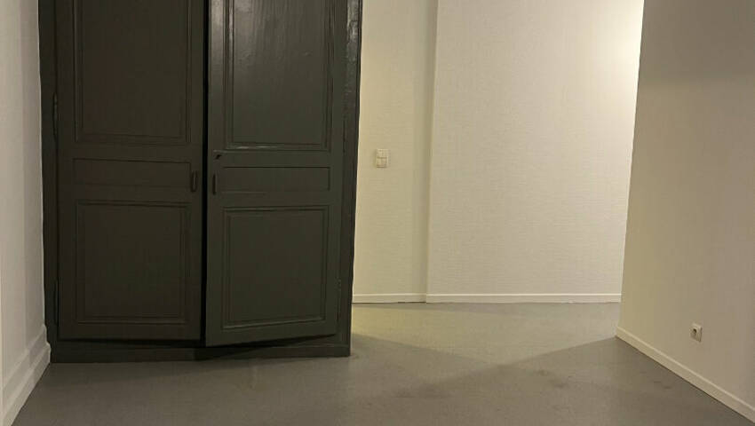 4255100a - Attribut alt par défaut.