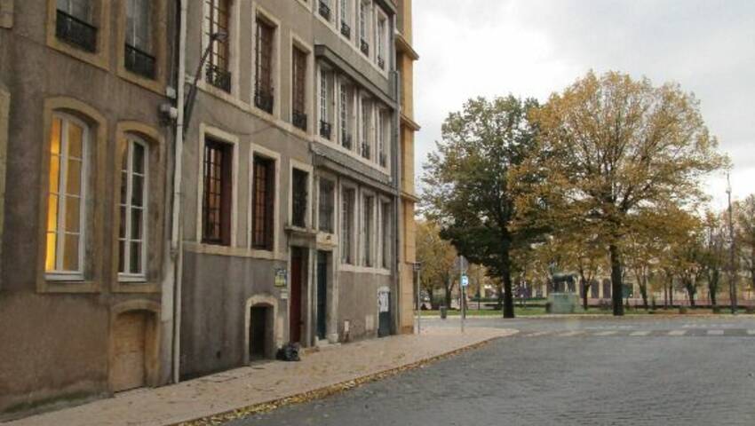 4255100c - Attribut alt par défaut.