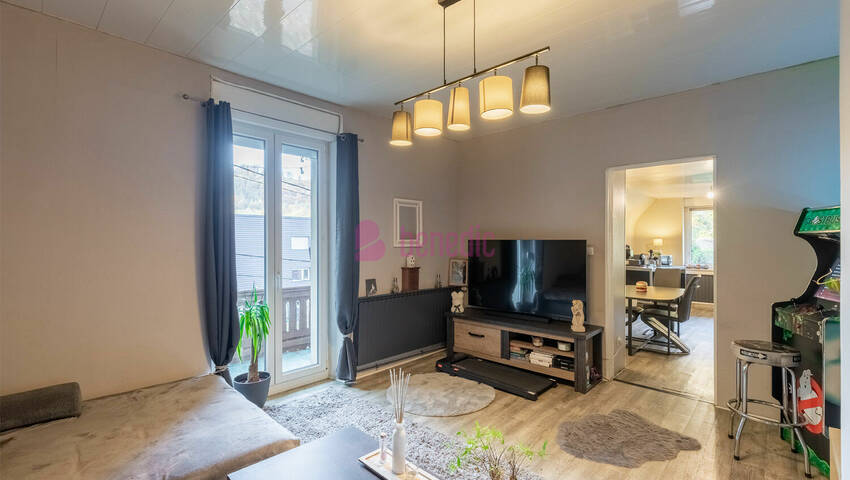 59406584b - Attribut alt par défaut.