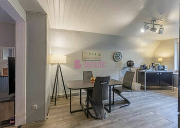 59406584c - Attribut alt par défaut.