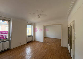 58510741b - Attribut alt par défaut.