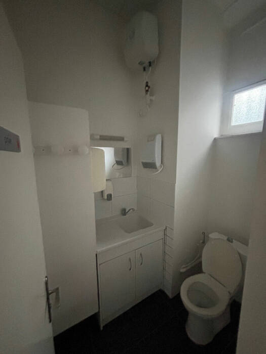 59502418e - Attribut alt par défaut.