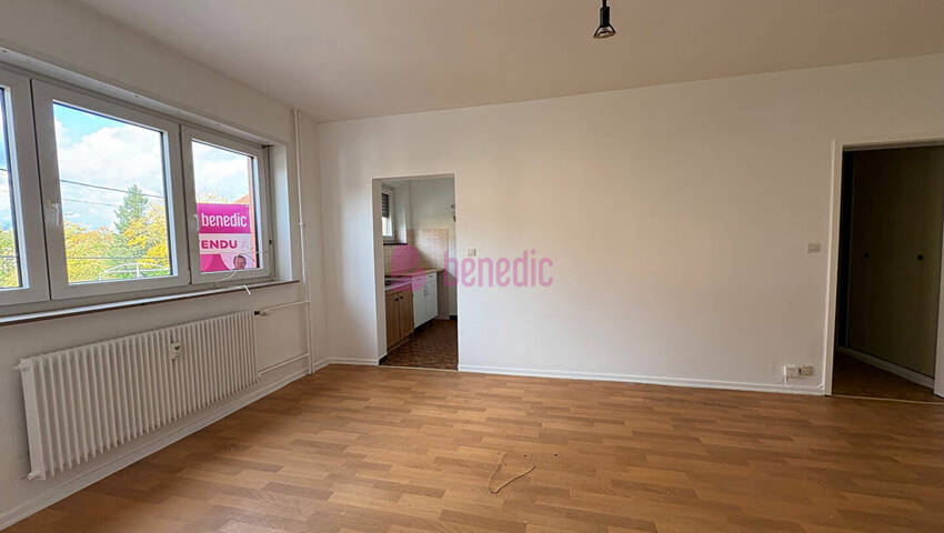 59504437f - Attribut alt par défaut.