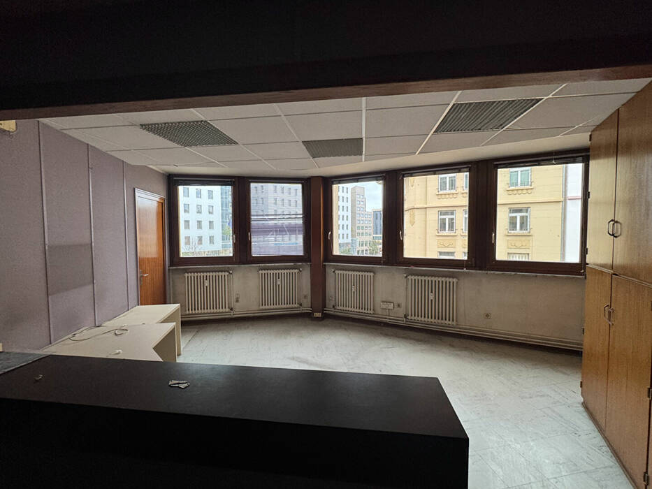 59505297f - Attribut alt par défaut.