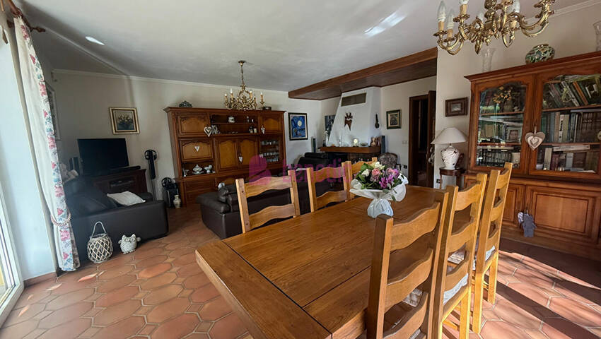 59225624d - Attribut alt par défaut.